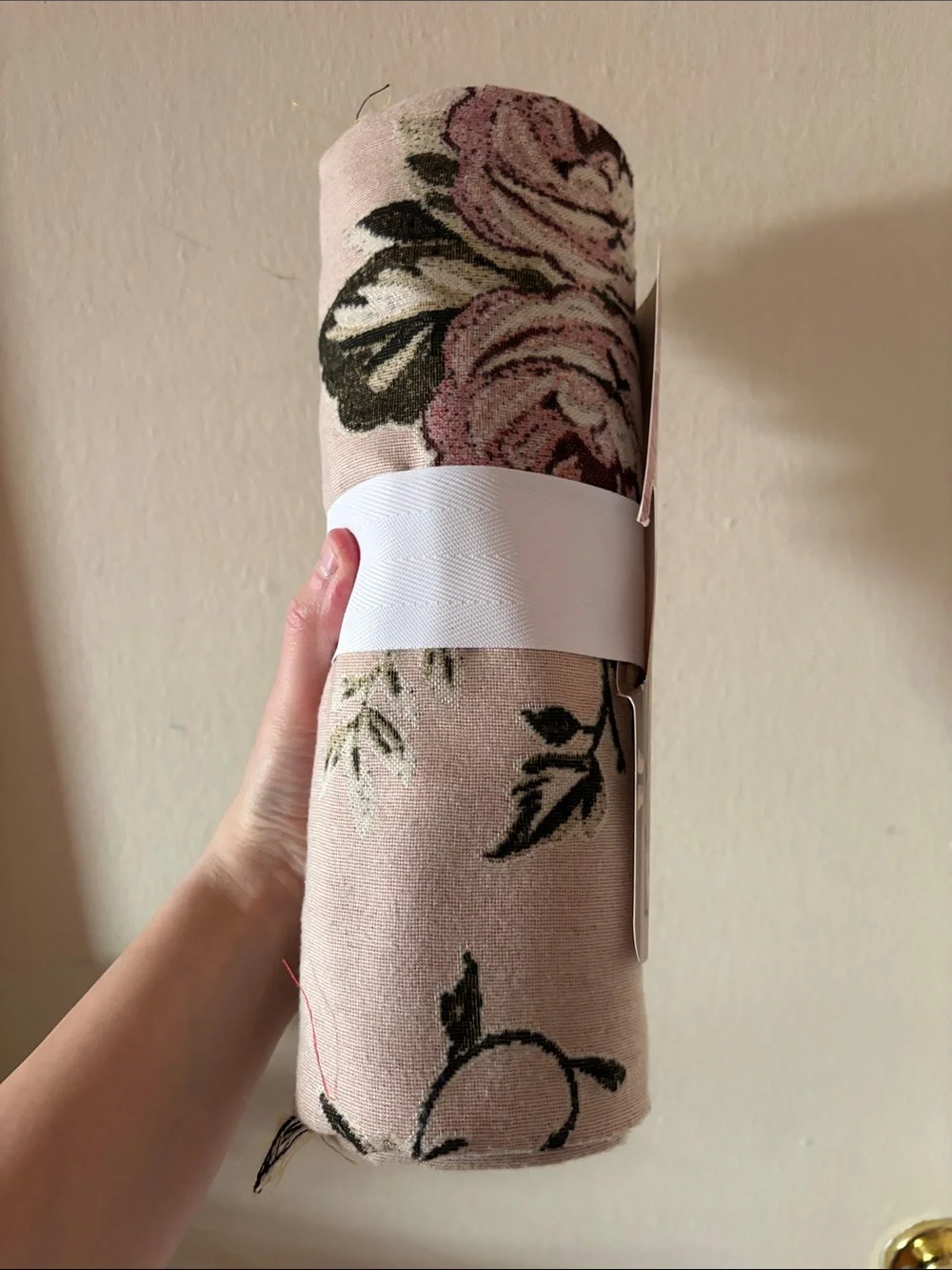 NWT Target Teen Home Cat and Floral Print Pink Woven Throw Blank